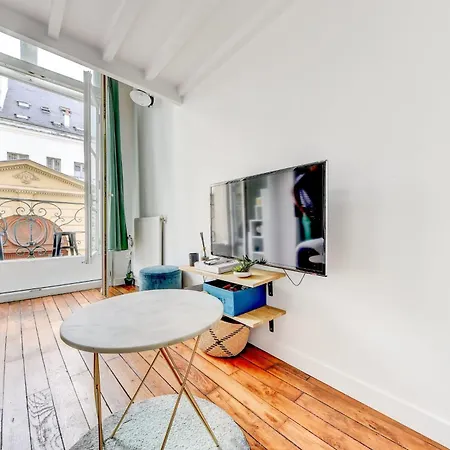 Apartment Le Renaud - Le Marais - Wifi - Balcon Paris